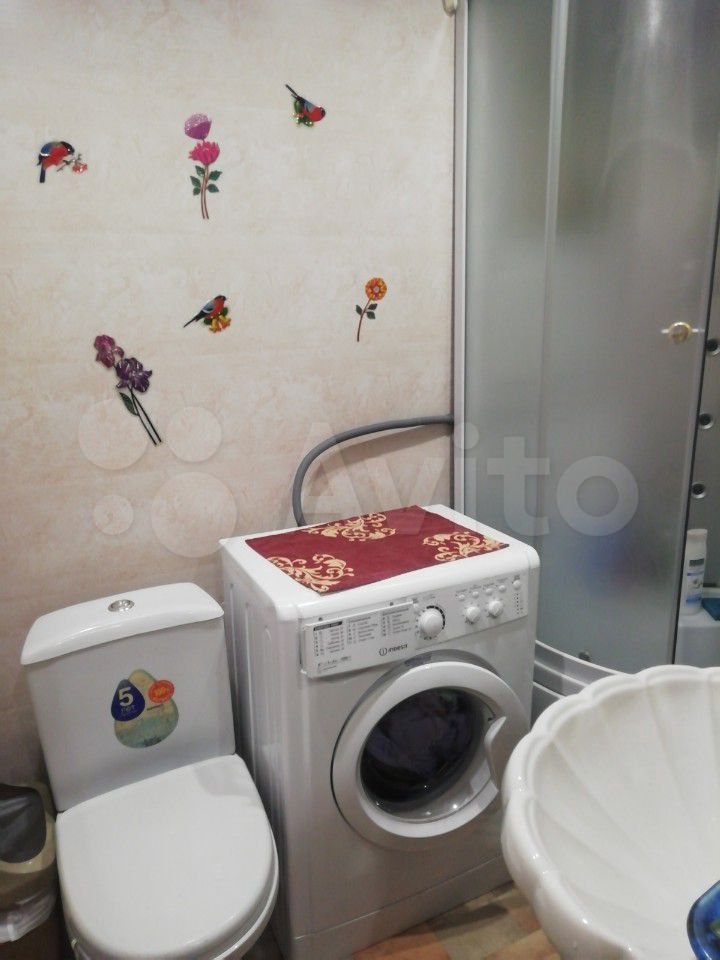 Купить квартиру ул. Октябрьская, 5 Киров