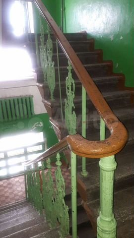 Киров, ул. Маклина, 60